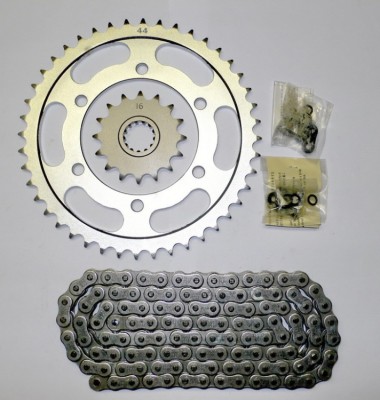 Řetězová sada Izumi pro Yamaha FZS 1000 Fazer (RN021), 01-05